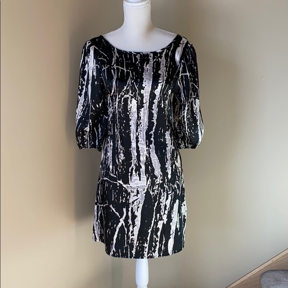 🆕 B&W Abstract Dress